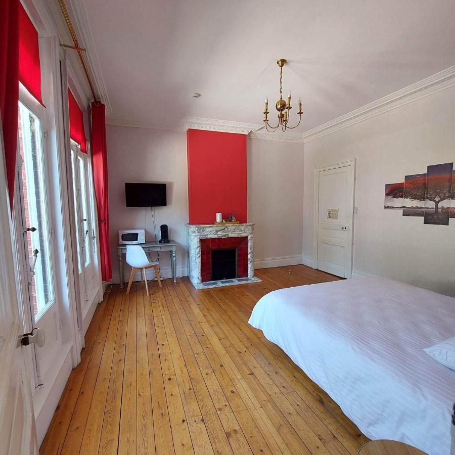 Manoir Les Cedres Bed & Breakfast Corbehem Exterior photo